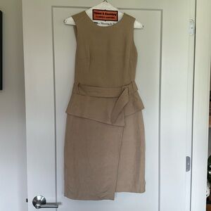 Beige Banana Republic dress. Size 0